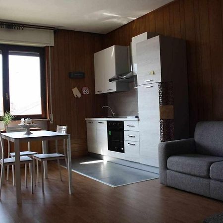 Bluelake Apartament 1 אומניה מראה חיצוני תמונה