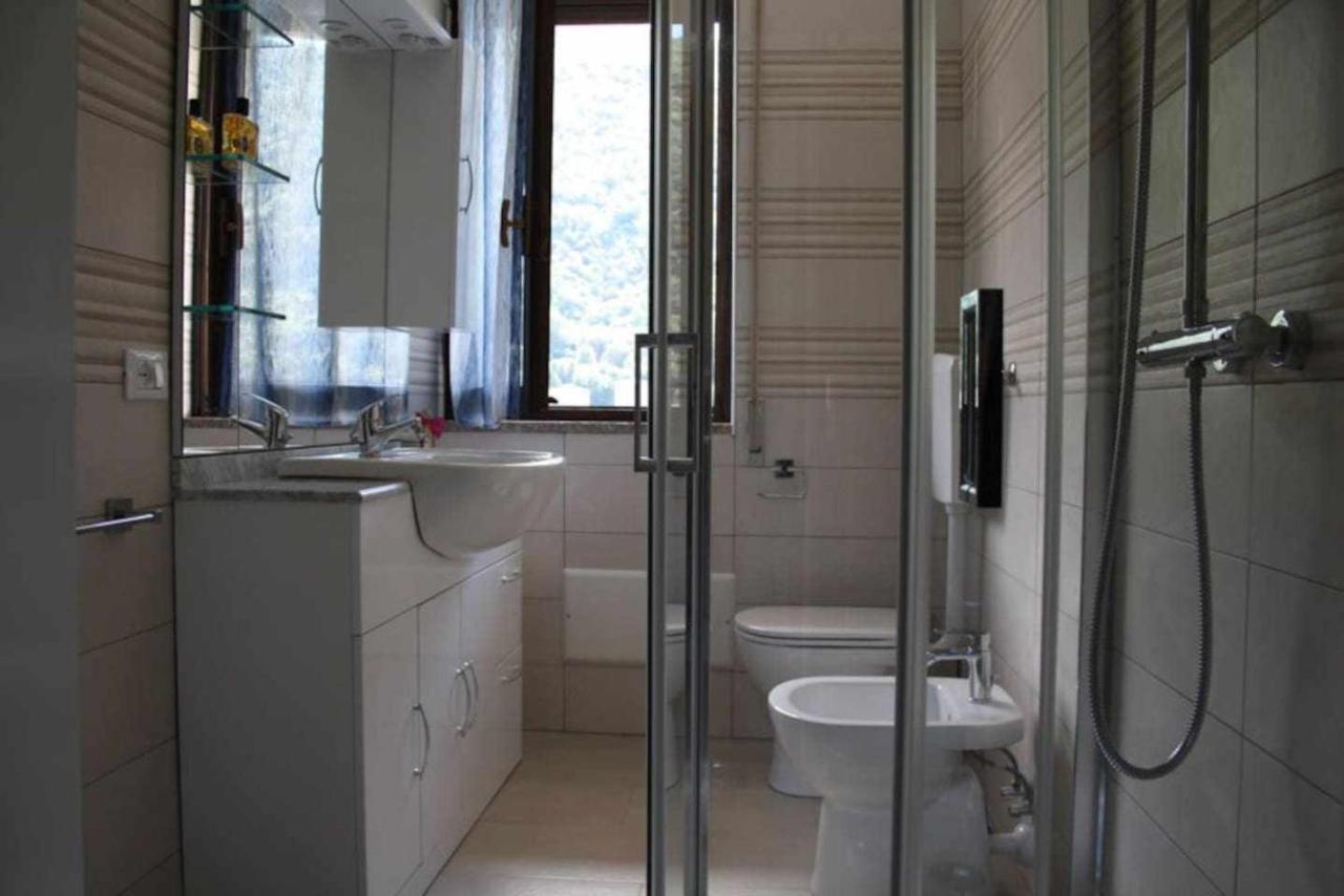 Bluelake Apartament 1 אומניה מראה חיצוני תמונה