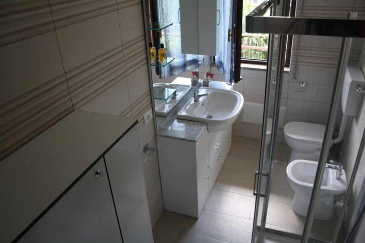 Bluelake Apartament 1 אומניה מראה חיצוני תמונה